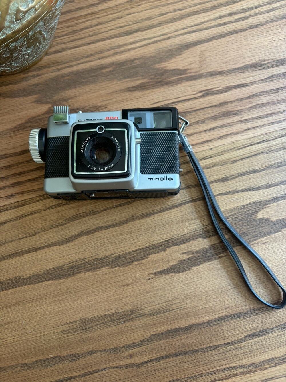 Vintage 1960s Minolta AutoPak 800 Range Finder Film Camera